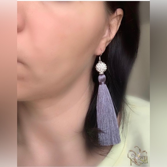 Pewter Tassel Earring - Picture 4 of 4